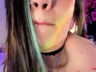 Camsoda Free Live Porn of broklinwhite