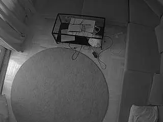 Camsoda Adult Webcam of voyeurcam-julmodels-living-7