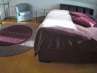 Camsoda Watch Live Sex Cams of voyeurcam-julmodels-whitebed-6