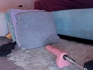 Camsoda Sex Cam of nahomii-skonee