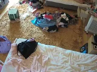 Camsoda Free Porn Cam of voyeurcam-julmodels-whitebed-5
