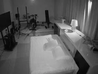 Camsoda Live Sex Cam of voyeurcam-jb-office-1