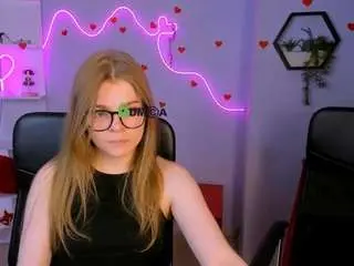 Camsoda Watch Live Sex Cams of salma-velvet