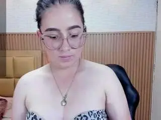 Camsoda Adult Webcam of samantha-fiore