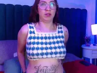 Camsoda Adult Webcam of queenblue-fg