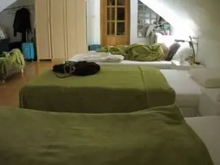 Camsoda Live Sex Cam of voyeurcam-julmodels-bed-3