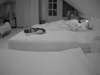 Camsoda Best Webcam of voyeurcam-julmodels-bed-3