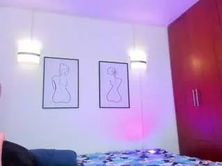 Camsoda Free Live Porn of laaura-velez