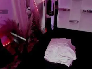 Camsoda Free Live Porn of saraa-fox