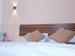 Camsoda Adult Webcam of salome-diamond