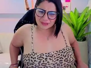 Camsoda Private Sex Chat of angele-roux-tp