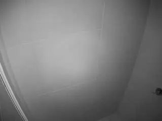 Camsoda Adult Video Chat of voyeurcam-casa-salsa-bathroom-8