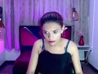 Camsoda Sex Cam of luisa-torres1