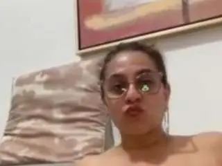 Camsoda Nude Webcam of isabellasexywet