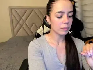 Camsoda Sex Chat of salomebrunette