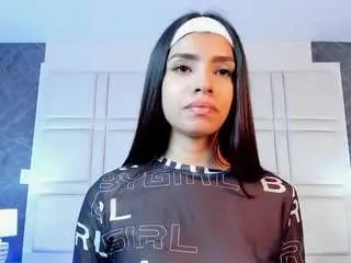 Camsoda Live Sex Cam of emily-loppez