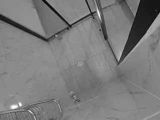 Camsoda Nude Webcam of voyeurcam-jb-shower-2