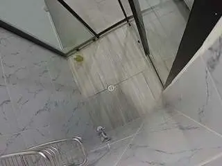 Camsoda Adult Webcams of voyeurcam-jb-shower-2