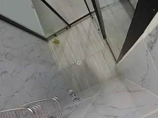Camsoda Sex Cam of voyeurcam-jb-shower-2