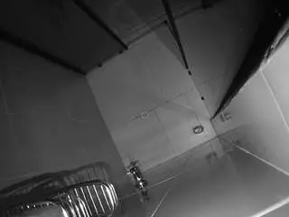 Camsoda Sex Cam of voyeurcam-jb-shower-2