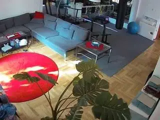 Camsoda Live Porn of voyeurcam-julmodels-living-2