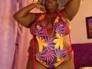 Camsoda Adult Video Chat of black-pussydoll