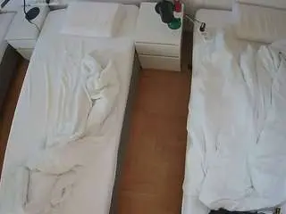 Camsoda Adult Video Chat of voyeurcam-julmodels-bed-5