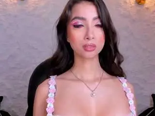 Camsoda Nude Webcam of valeriavelvet