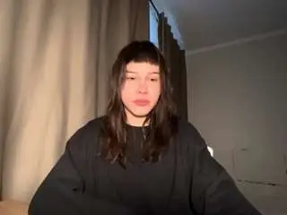 Camsoda Free Porn Cam of louveniapilati
