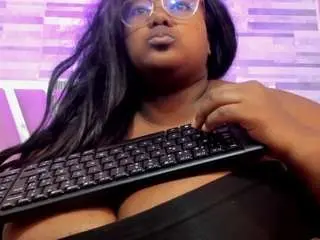 Camsoda Free Porn Cam of renatafoxter1