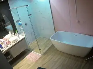 Camsoda Free Porn Cam of voyeurcam-casa-salsa-bathroom-2
