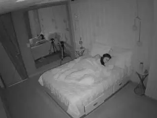 Camsoda Private Sex Chat of voyeurcam-casa-salsa-bedroom-2