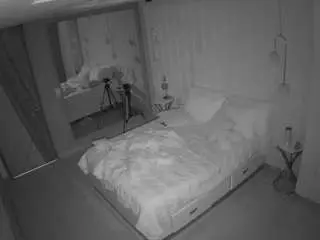 Camsoda Live Sex Cam of voyeurcam-casa-salsa-bedroom-2