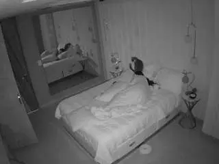 Camsoda Sex Chat of voyeurcam-casa-salsa-bedroom-2