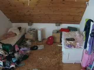Camsoda Adult Video Chat of voyeurcam-julmodels-whitebed-3