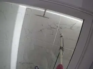 Camsoda Nude Webcam of voyeurcam-casa-salsa-bathroom-12