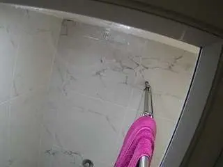 Camsoda Nude Webcam of voyeurcam-casa-salsa-bathroom-12