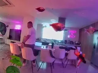 Camsoda Live Sex of voyeurcam-casa-salsa-fishtank