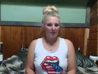 Camsoda Private Sex Chat of lisalovexxx