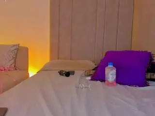 Camsoda Live Sex of luisah-at-home