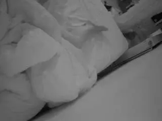 Camsoda Live Sex of voyeurcam-julmodels-whitebed-4