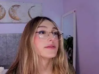 Camsoda Watch Live Sex Cams of antonellastarr