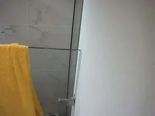 Camsoda Sex Chat of voyeurcam-casa-salsa-bathroom-7