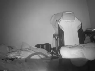 Camsoda Watch Live Sex Cams of voyeurcam-sexy-little-ana-01