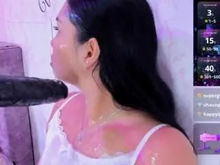 Camsoda Best Webcam of evelinn-belen