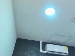 Camsoda Nude Webcam of kissme-luna