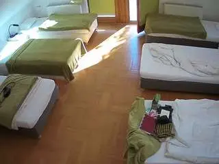 Camsoda Live Sex Cam of voyeurcam-julmodels-bed-6