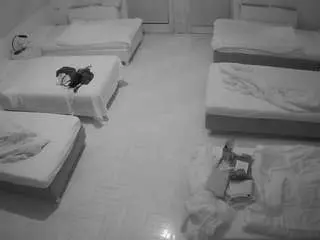Camsoda Best Webcam of voyeurcam-julmodels-bed-6