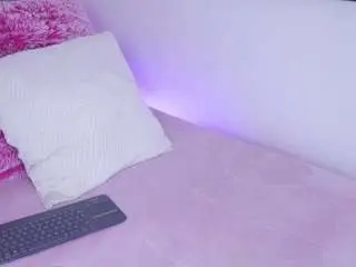 Camsoda Sex Cam of lia-mackenzie