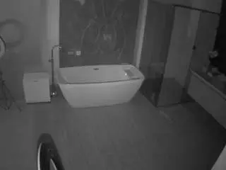 Camsoda Free Live Porn of voyeurcam-casa-salsa-bathroom-4